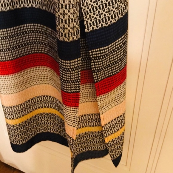 Vince Camuto Moroccan Tile Maxi Dress - Picture 4 of 5